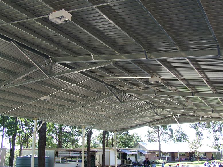 Picture of cold-formed open shed